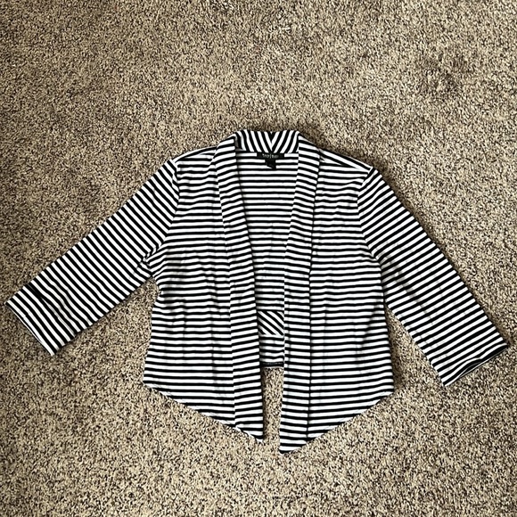 White House Black Market Black and White Striped Knit Blazer - Picture 2 of 8